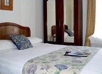 ****  Crescent Guest House Bath United Kingdom